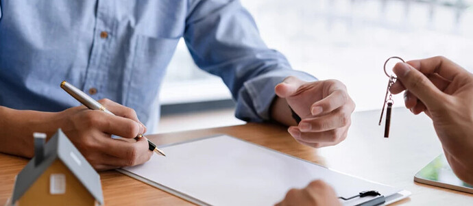 Qual a renda necessária para financiar 200 mil?