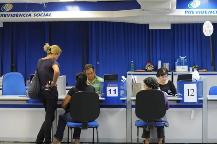 INSS-anuncia-novo-reajuste-para-aposentadoria-veja-quem-recebe-1140x760.jpg