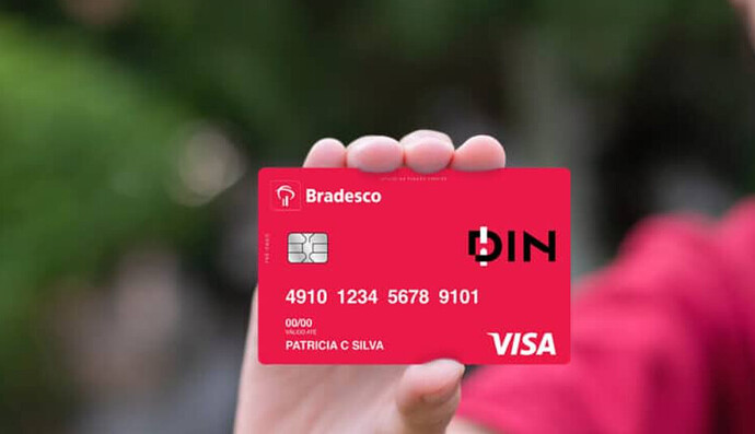 Qual o melhor cartão: BRB Flamengo ou Bradesco Din