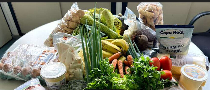 Quais são os tipos de alimentos oferecidos pelo PNAE?