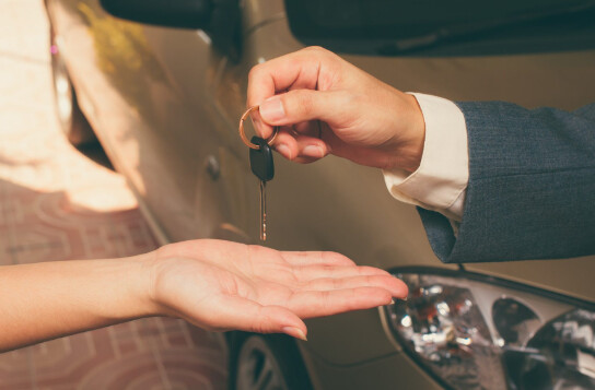 Tem como cancelar a compra de um carro financiado?