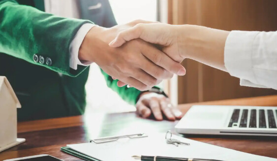 Como posso identificar uma administradora de consórcio confiável?